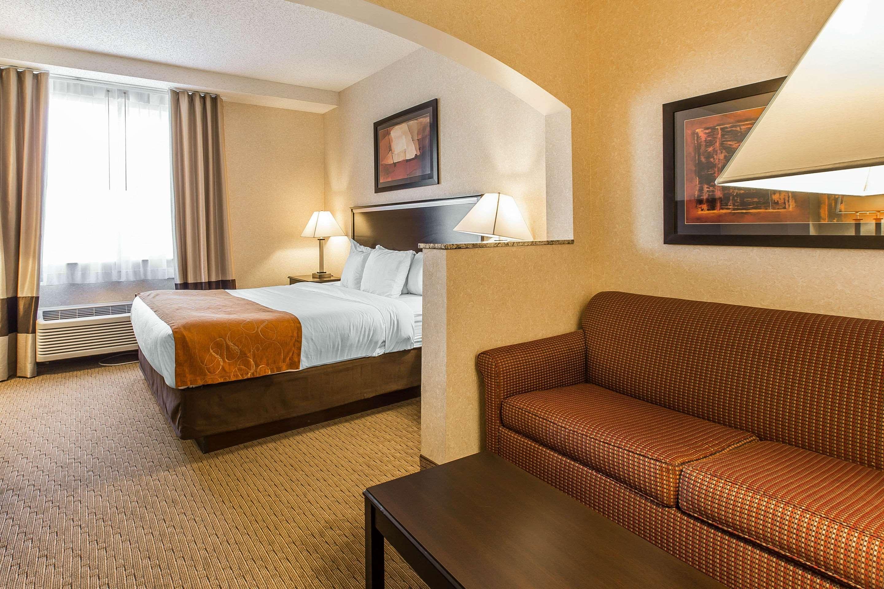 คอมฟอร์ต สวีท ซัมมิตต์ เคาน์ตี Hotel ดิลลอน ภายนอก รูปภาพ